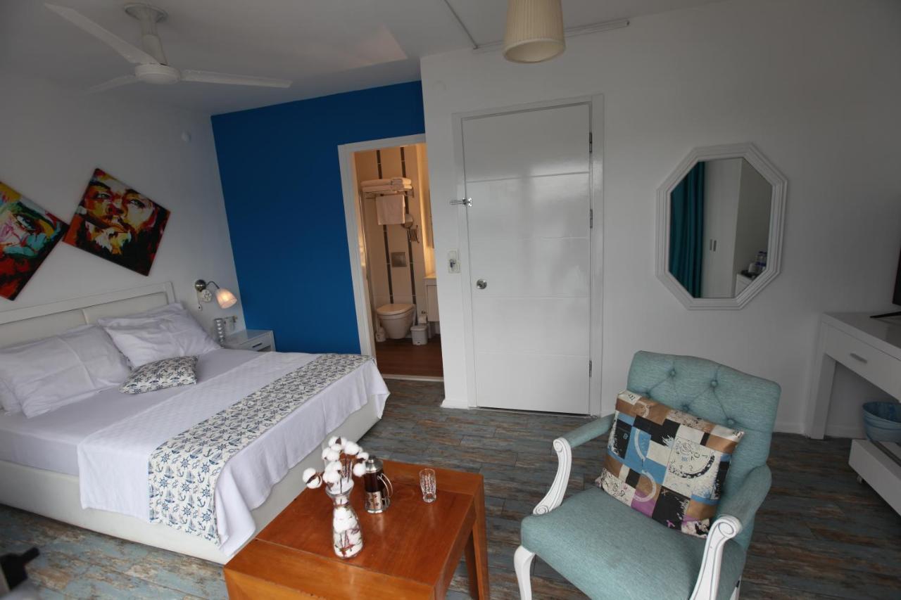 Larimar Hotel Çeşme Extérieur photo